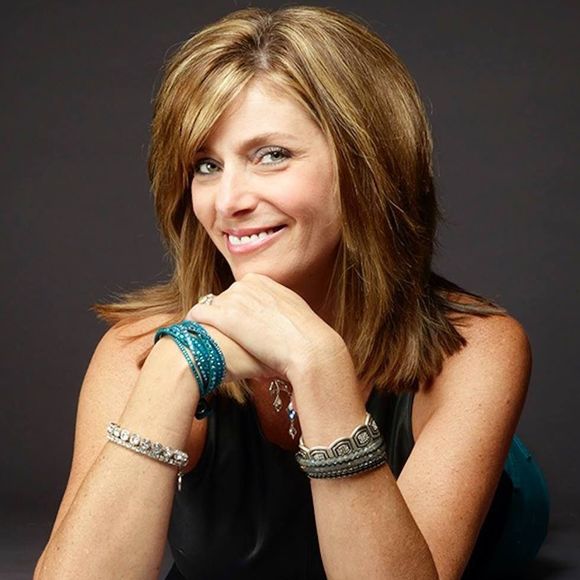 Meet your Posher, Dawn - Picture 1 of 1